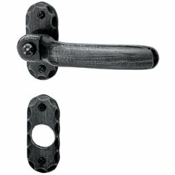 Guarnitura per porta metallica